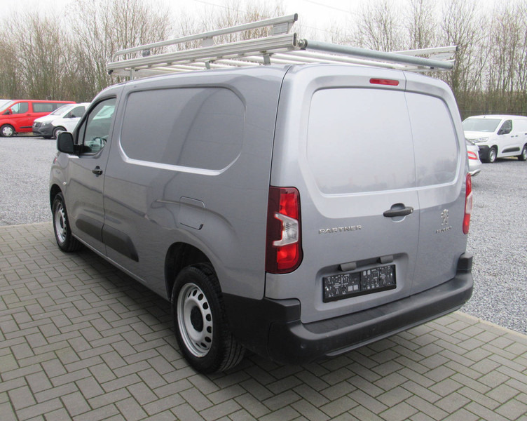 Peugeot Partner 1.5 BlueHDi Automatic - Суцільнометалевий фургон: фото 3 Peugeot Partner 1.5 BlueHDi Automatic - Суцільнометалевий фургон: фото 3