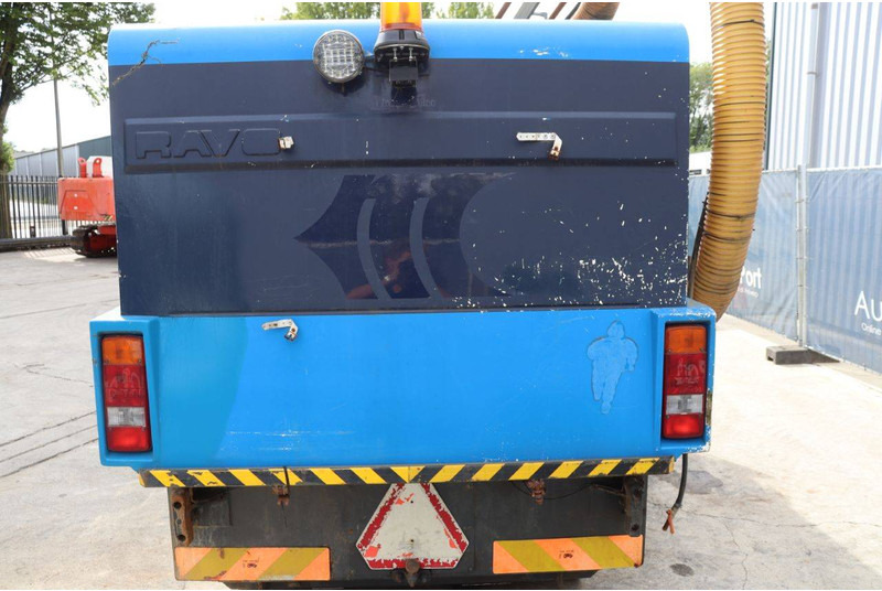 Ravo 5002 SI - Підмітально-прибиральна машина: фото 5 Ravo 5002 SI - Підмітально-прибиральна машина: фото 5