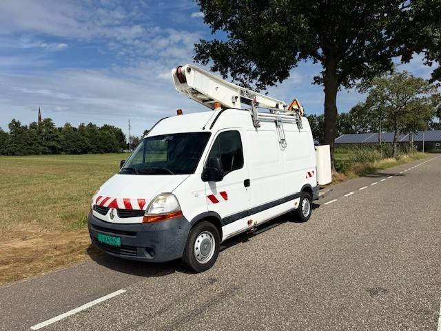 Renault Master 2.5DCI - Автовишка: фото 1 Renault Master 2.5DCI - Автовишка: фото 1
