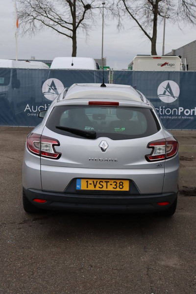 Renault Mégane - Седан: фото 5 Renault Mégane - Седан: фото 5