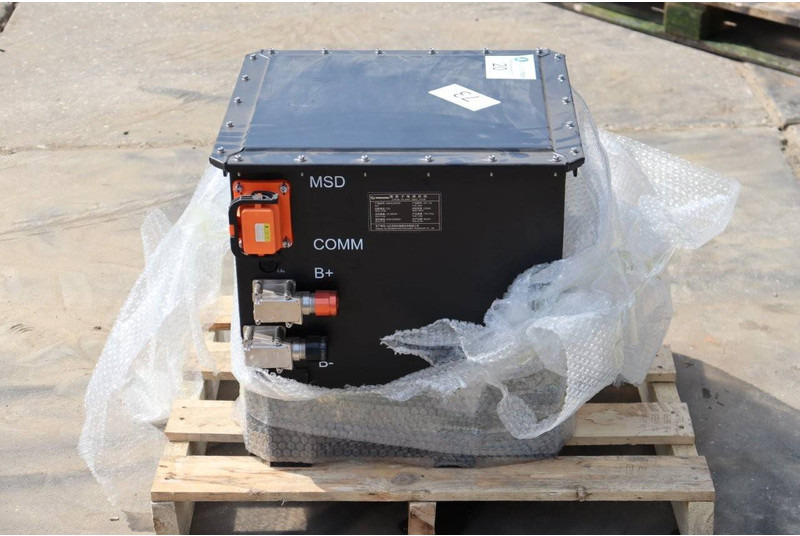 Rhinoceros XN24230DW - Аккумулятор: фото 4 Rhinoceros XN24230DW - Аккумулятор: фото 4