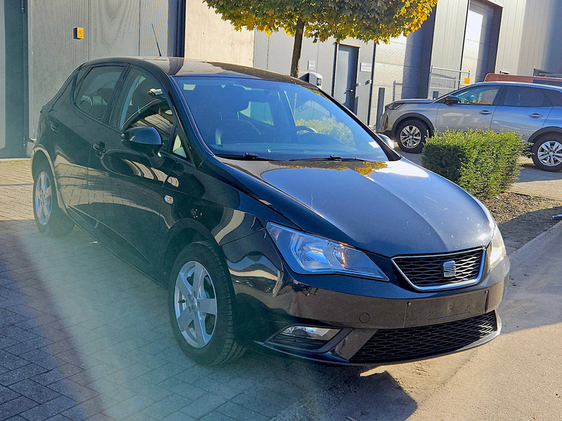 SEAT Ibiza 1.6 TDI - Седан: фото 4 SEAT Ibiza 1.6 TDI - Седан: фото 4
