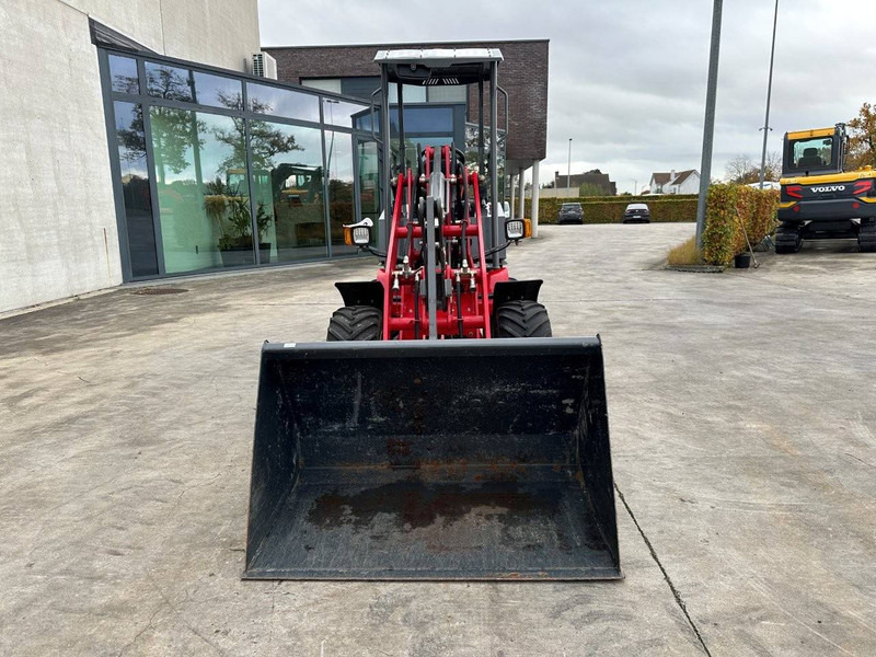 Schmidt 707E - Колісний навантажувач: фото 2 Schmidt 707E - Колісний навантажувач: фото 2