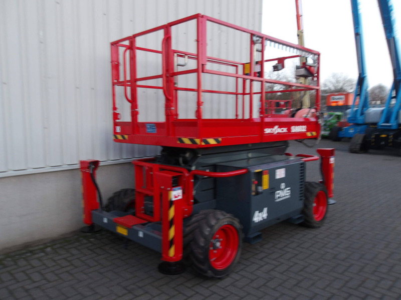 Skyjack SJ6832RT - Ножичний підйомник: фото 3 Skyjack SJ6832RT - Ножичний підйомник: фото 3