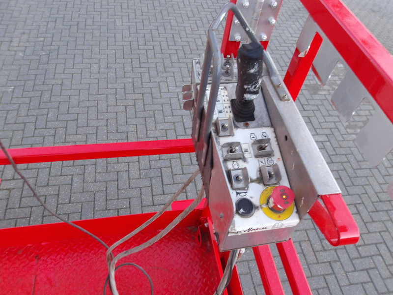 Skyjack SJ6832RT - Ножичний підйомник: фото 4 Skyjack SJ6832RT - Ножичний підйомник: фото 4