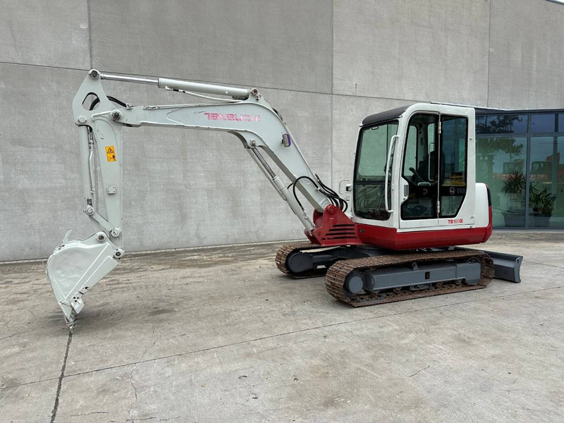 Takeuchi TB160C - Гусеничний екскаватор: фото 1 Takeuchi TB160C - Гусеничний екскаватор: фото 1