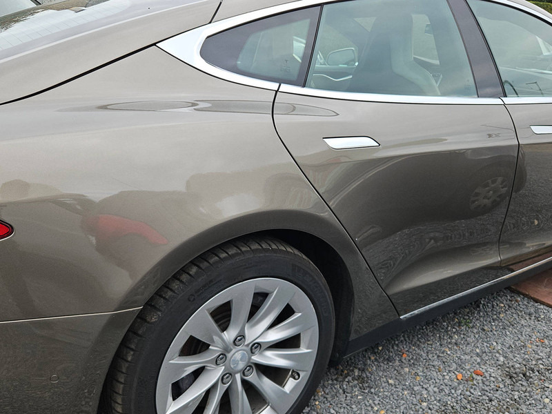 Tesla Model S _ 85 D - Седан: фото 5 Tesla Model S _ 85 D - Седан: фото 5