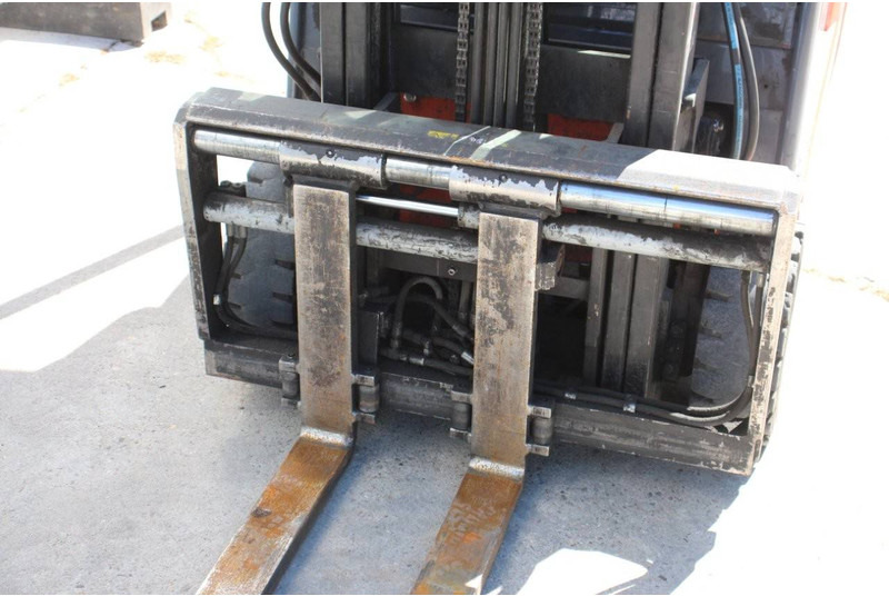 Електронавантажувач Toyota 8FBE16T: фото 11 Електронавантажувач Toyota 8FBE16T: фото 11