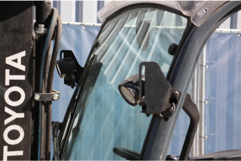 Електронавантажувач Toyota 8FBE16T: фото 13 Електронавантажувач Toyota 8FBE16T: фото 13