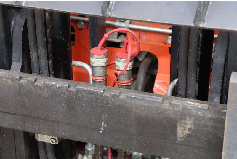 Електронавантажувач Toyota 8FBEK18T: фото 12 Електронавантажувач Toyota 8FBEK18T: фото 12