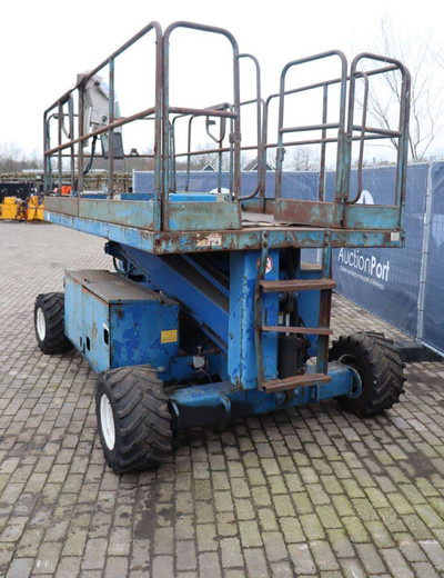 UpRight SL26 - Колінчастий підйомник: фото 5 UpRight SL26 - Колінчастий підйомник: фото 5