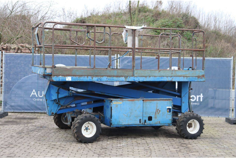 UpRight SL26 - Колінчастий підйомник: фото 2 UpRight SL26 - Колінчастий підйомник: фото 2