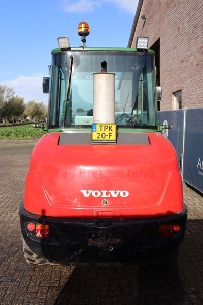 Volvo L25B-P - Колісний навантажувач: фото 5 Volvo L25B-P - Колісний навантажувач: фото 5