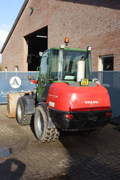 Volvo L25B-P - Колісний навантажувач: фото 4 Volvo L25B-P - Колісний навантажувач: фото 4