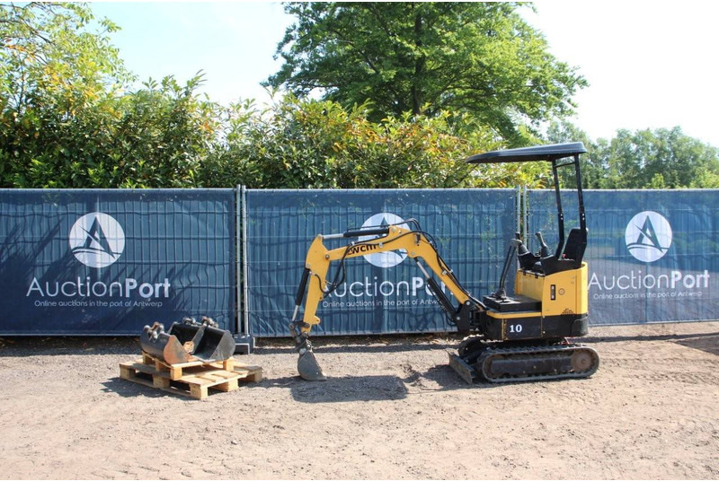 WCM Mini Excavator - Міні-екскаватор: фото 1 WCM Mini Excavator - Міні-екскаватор: фото 1