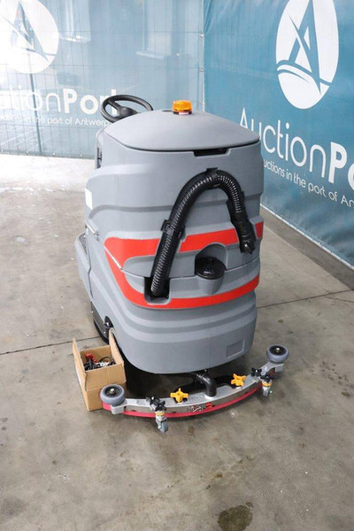 X-tra C70S - Підлогомийна машина: фото 4 X-tra C70S - Підлогомийна машина: фото 4