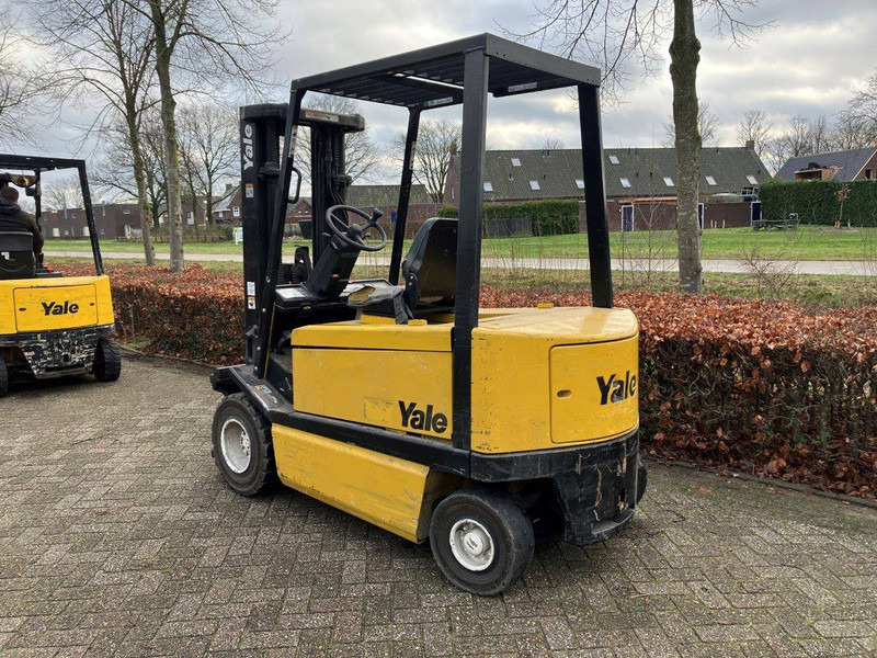 Yale ERP30ALF - Електронавантажувач: фото 3 Yale ERP30ALF - Електронавантажувач: фото 3