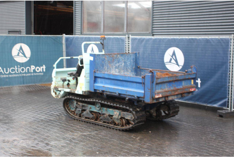 Yanmar C30R - Самоскид: фото 3 Yanmar C30R - Самоскид: фото 3