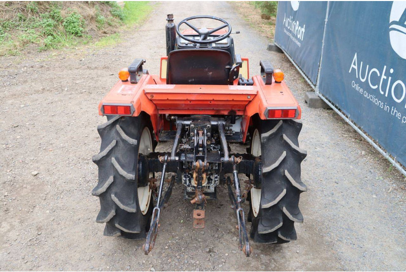 Yanmar FX16D - Трактор: фото 4 Yanmar FX16D - Трактор: фото 4