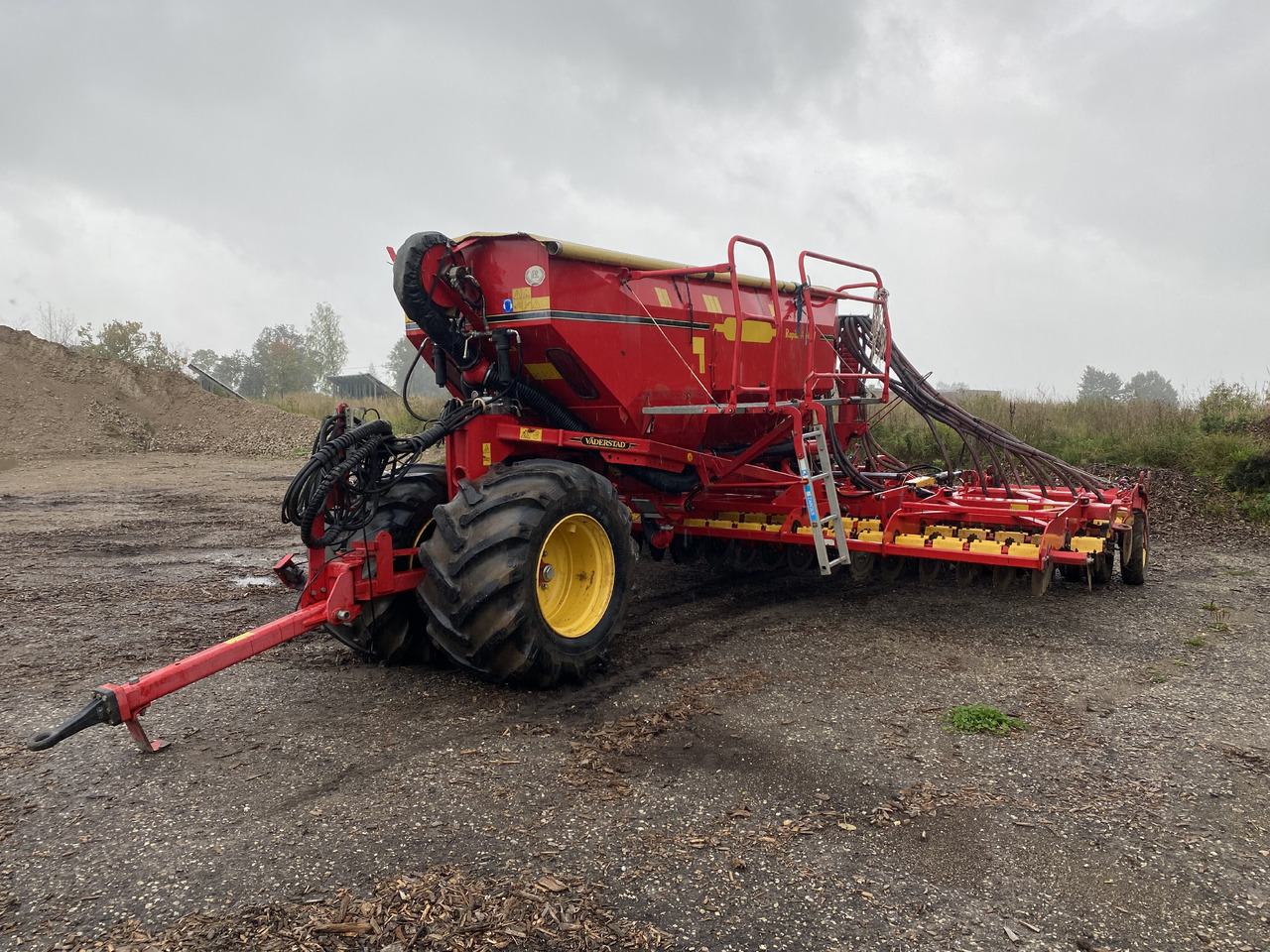 Vaderstad Rapid A600J - Сівалка: фото 1 Vaderstad Rapid A600J - Сівалка: фото 1