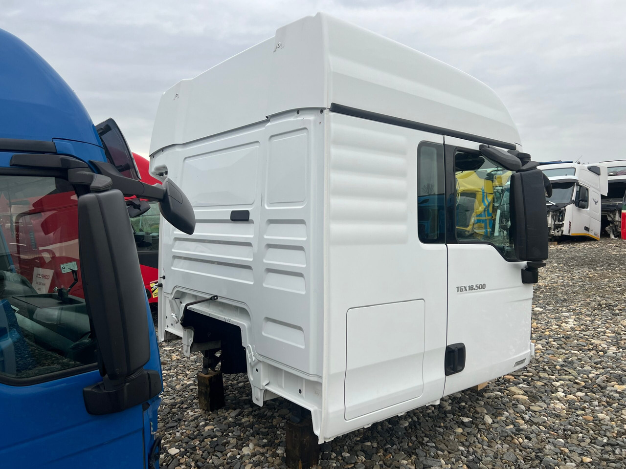 CABINA MAN TGX TG2 XLX - Кабіна в категорії Вантажівки: фото 4 CABINA MAN TGX TG2 XLX - Кабіна в категорії Вантажівки: фото 4