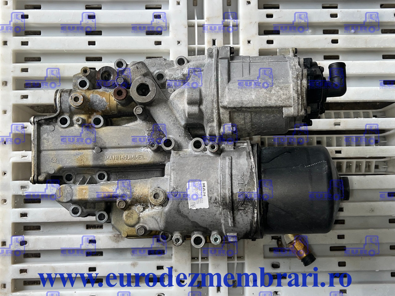 CARCASA FILTRU ULEI + TERMOFLOT + FILTRU CENTRIFUGAL MAN TGX D3876 51.05000.7176, 51.05601.7182, 51.01804.7052 - Масляної фільтр в категорії Вантажівки: фото 2 CARCASA FILTRU ULEI + TERMOFLOT + FILTRU CENTRIFUGAL MAN TGX D3876 51.05000.7176, 51.05601.7182, 51.01804.7052 - Масляної фільтр в категорії Вантажівки: фото 2