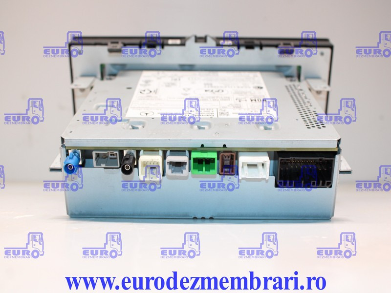 ELEMENT BORD UNITATE MULTIMEDIA MERCEDES ACTROS MP5 A0004469662 - Приладова панель в категорії Вантажівки: фото 3 ELEMENT BORD UNITATE MULTIMEDIA MERCEDES ACTROS MP5 A0004469662 - Приладова панель в категорії Вантажівки: фото 3