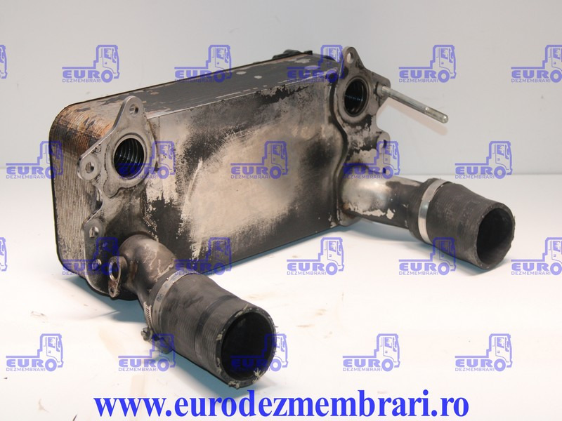 RADIATOR ULEI INTARDER MAN TGX 81.32004.6441, 0501217277, 81.32560.0075 - Масляний радіатор в категорії Вантажівки: фото 2 RADIATOR ULEI INTARDER MAN TGX 81.32004.6441, 0501217277, 81.32560.0075 - Масляний радіатор в категорії Вантажівки: фото 2