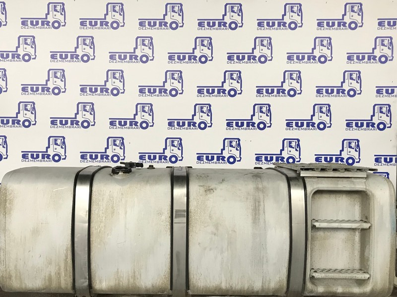 REZERVOR COMBUSTIBIL MAN L=215CM l=65CM H=70CM 81.12201.5672, 81.12201.5612, 81.12201.5706 - Паливний бак в категорії Вантажівки: фото 1 REZERVOR COMBUSTIBIL MAN L=215CM l=65CM H=70CM 81.12201.5672, 81.12201.5612, 81.12201.5706 - Паливний бак в категорії Вантажівки: фото 1