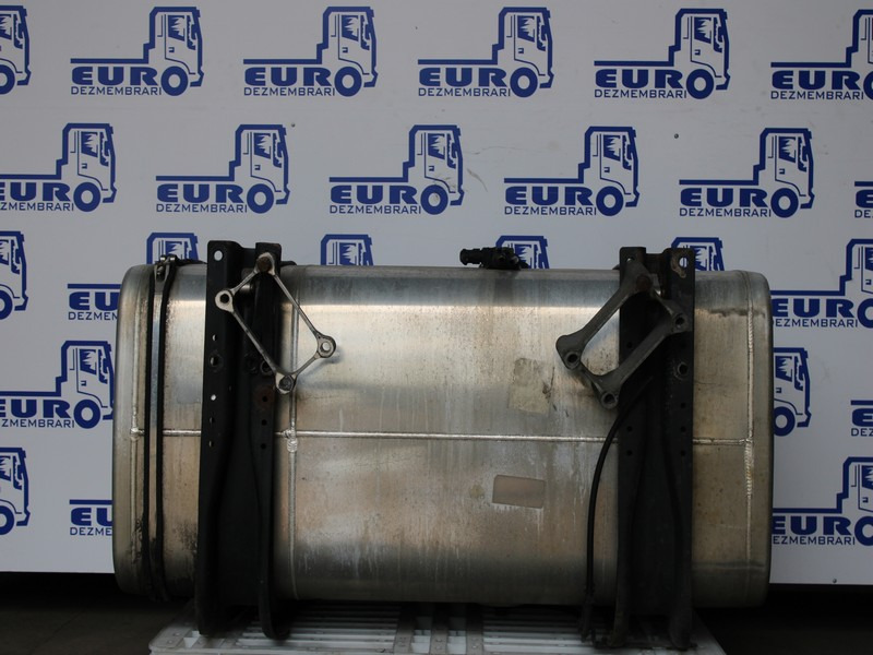 REZERVOR COMBUSTIBIL MAN TGX 500L L L=130 l=70 H=70 81.12201.5866, 81.12201.5835, 81.12201.5885 - Паливний бак в категорії Вантажівки: фото 2 REZERVOR COMBUSTIBIL MAN TGX 500L L L=130 l=70 H=70 81.12201.5866, 81.12201.5835, 81.12201.5885 - Паливний бак в категорії Вантажівки: фото 2