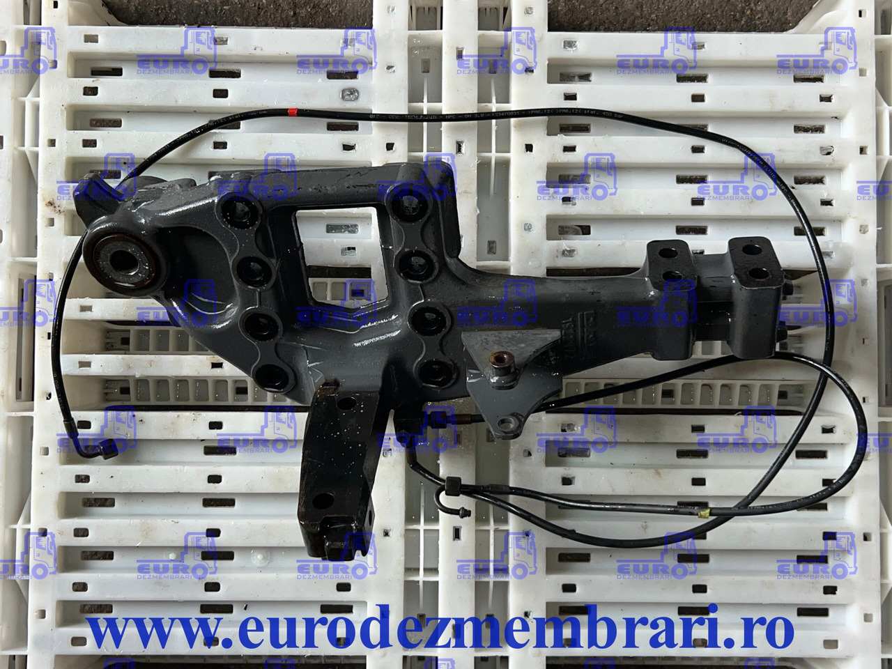 SUPORT CABINA SPATE DREAPTA DAF XF 1922172 1922174 1892984 - Рама/ Шасі в категорії Вантажівки: фото 2 SUPORT CABINA SPATE DREAPTA DAF XF 1922172 1922174 1892984 - Рама/ Шасі в категорії Вантажівки: фото 2