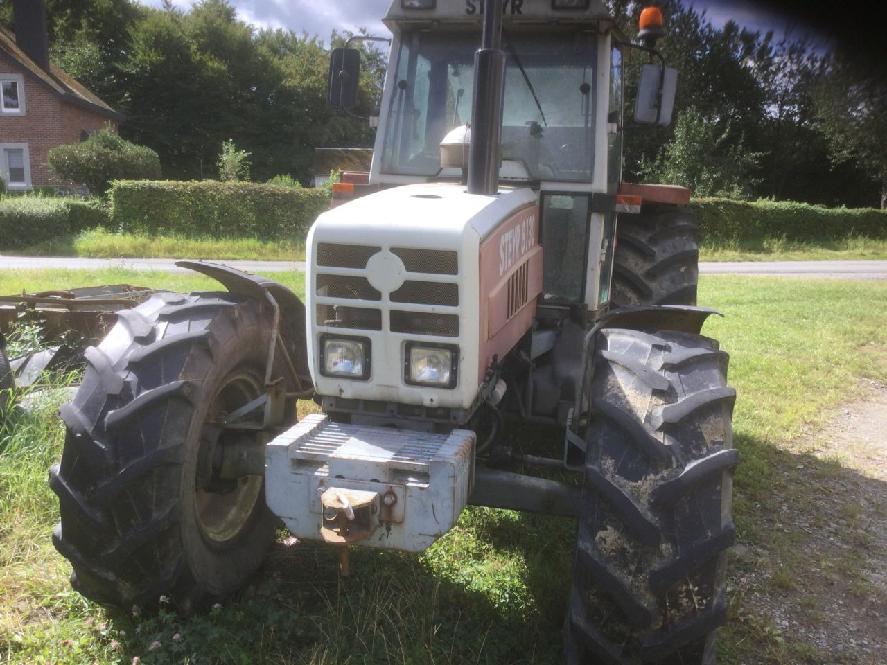 Steyr 8130 - Трактор: фото 2 Steyr 8130 - Трактор: фото 2