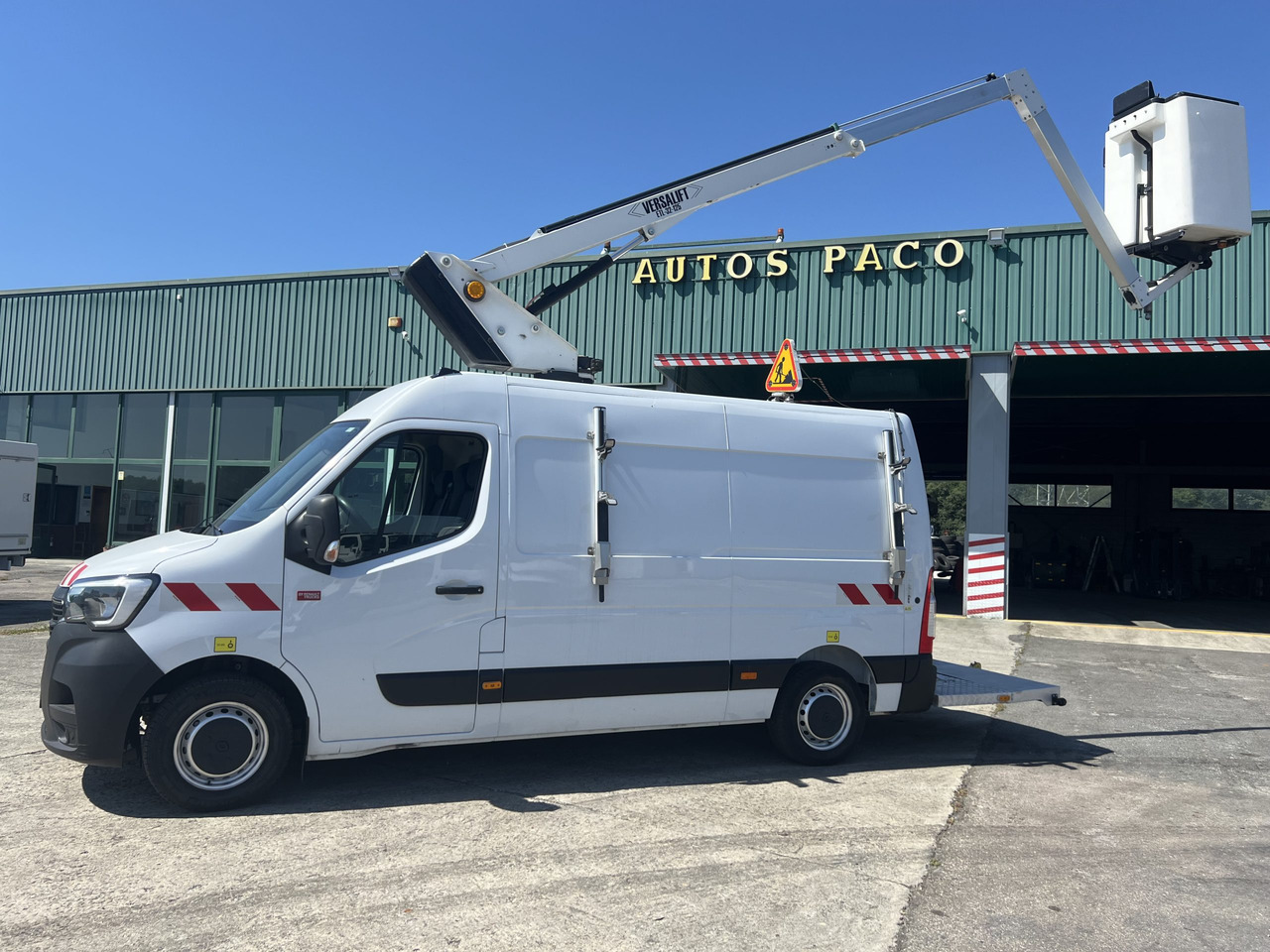 FURGON CON CESTA RENAULT MASTER - Автовишка: фото 3 FURGON CON CESTA RENAULT MASTER - Автовишка: фото 3
