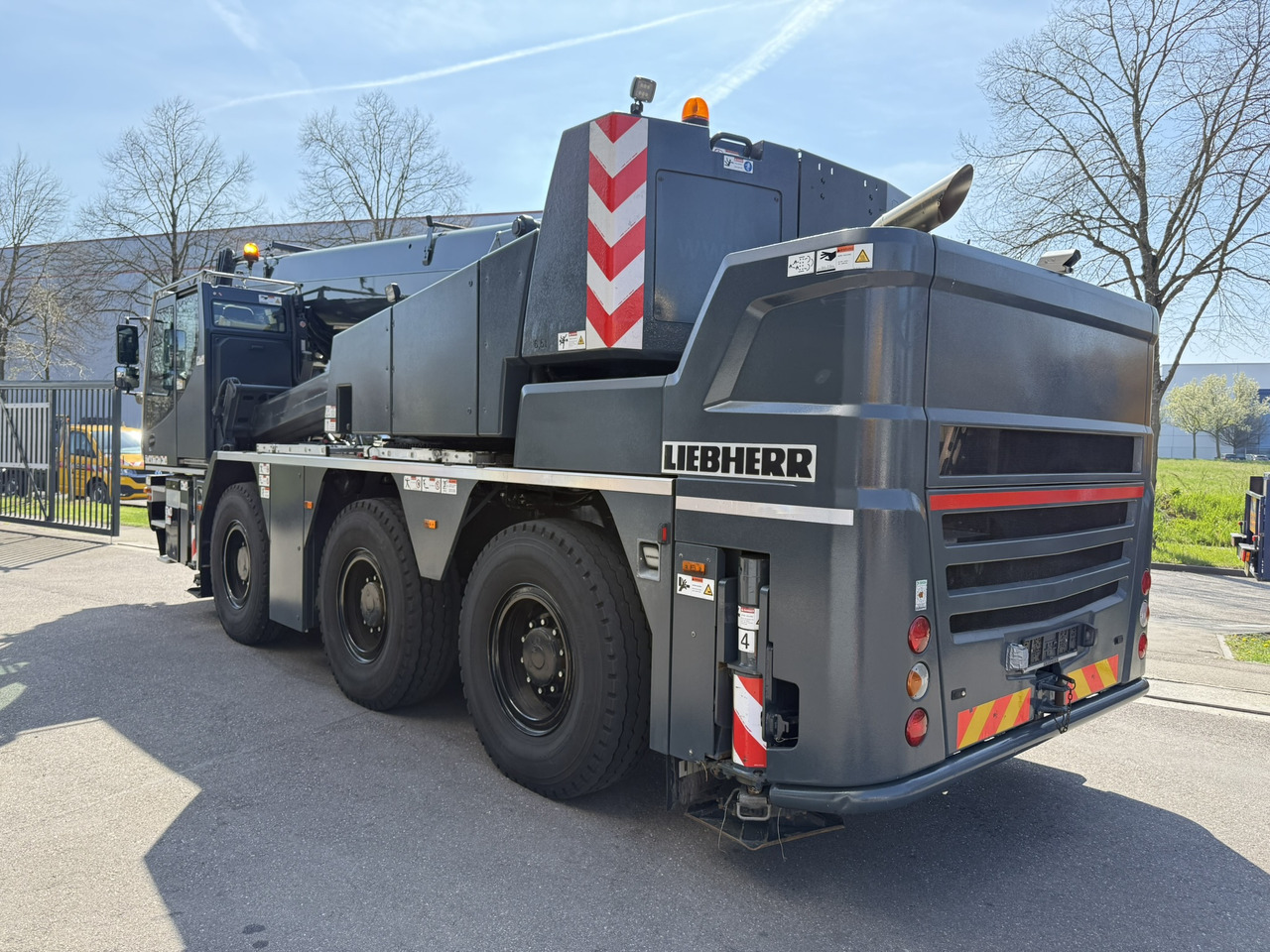 Liebherr LTC 1050-3.1 | 6 x 6 | Klappspitze | Funk inkl. RemoteDrive - Автокран: фото 3 Liebherr LTC 1050-3.1 | 6 x 6 | Klappspitze | Funk inkl. RemoteDrive - Автокран: фото 3