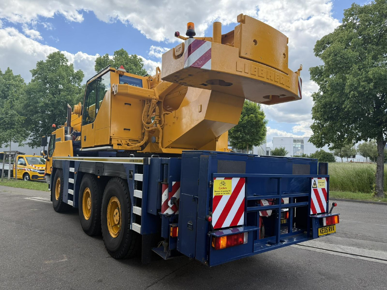 Liebherr LTM 1055-3.1 (05 - 055 855) | 6 x 6 - Автокран: фото 4 Liebherr LTM 1055-3.1 (05 - 055 855) | 6 x 6 - Автокран: фото 4