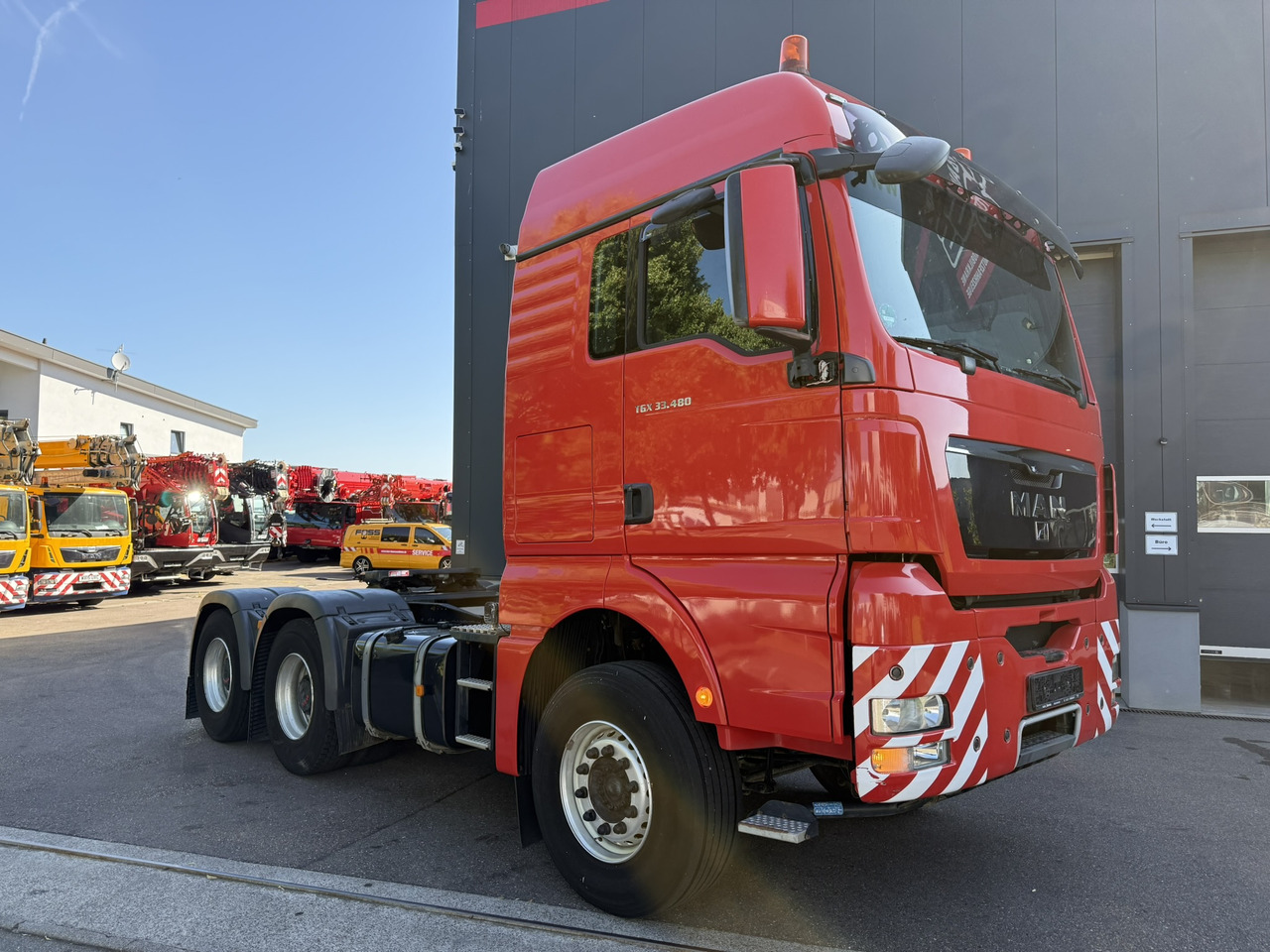 MAN TGX 33.480 6x4 BLS (zul. ZGG 120 t) - Тягач: фото 1 MAN TGX 33.480 6x4 BLS (zul. ZGG 120 t) - Тягач: фото 1