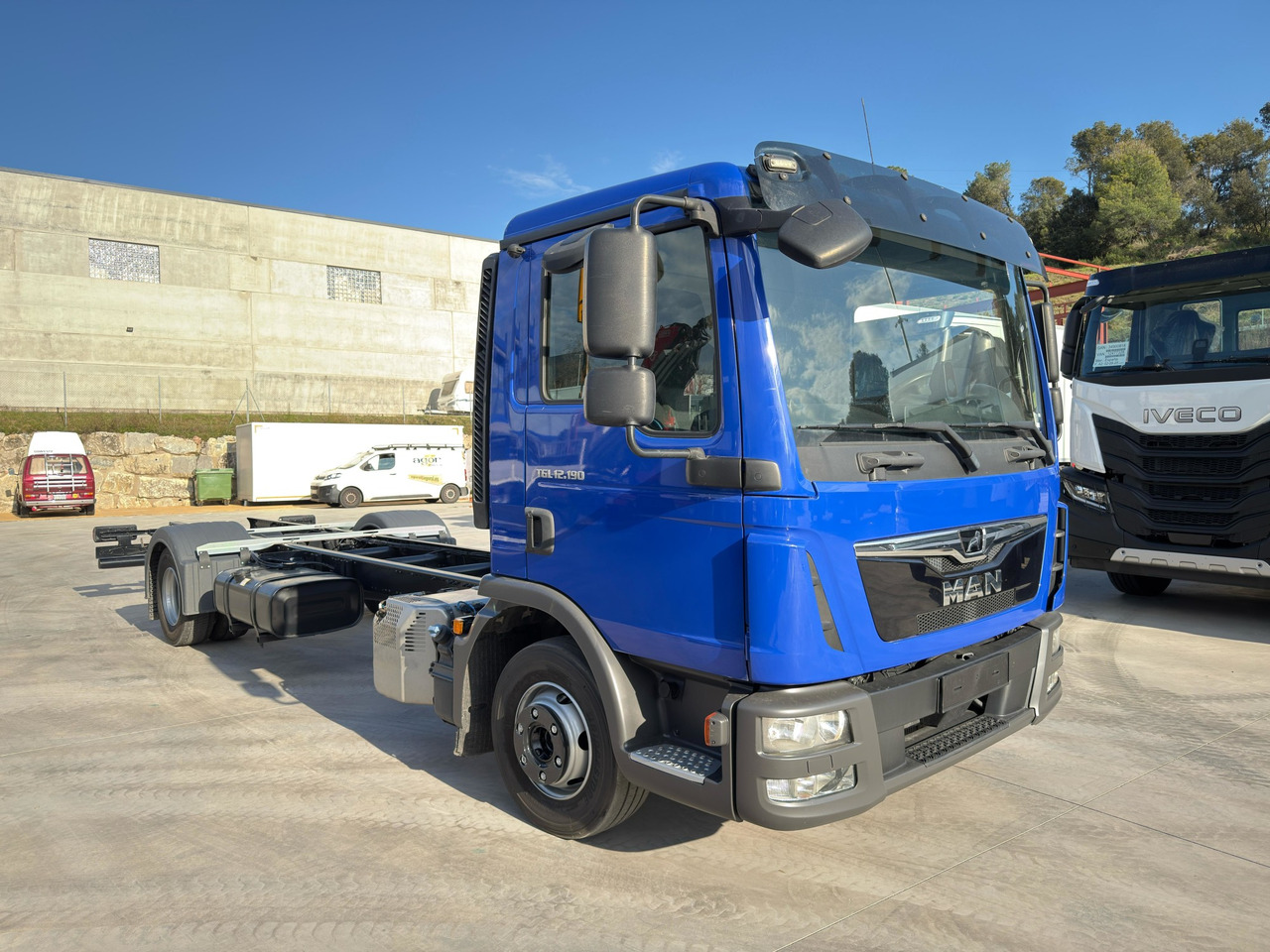 MAN 12.190 BL TGL E6 (Chassis) - Вантажівка шасі: фото 2 MAN 12.190 BL TGL E6 (Chassis) - Вантажівка шасі: фото 2
