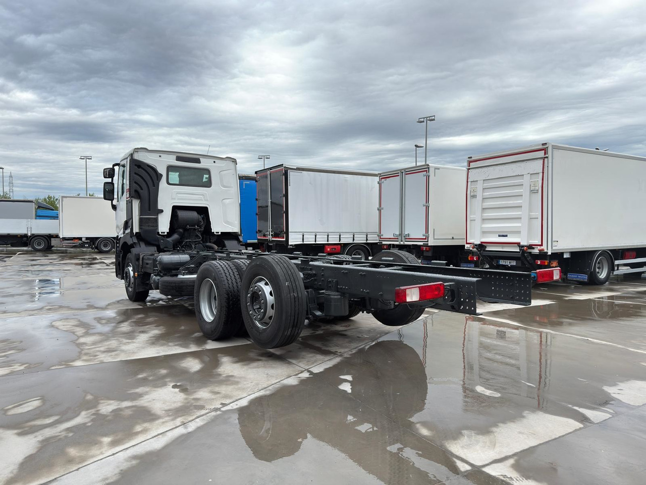 RENAULT C380.26 E6 (Chassis) - Вантажівка шасі: фото 3 RENAULT C380.26 E6 (Chassis) - Вантажівка шасі: фото 3