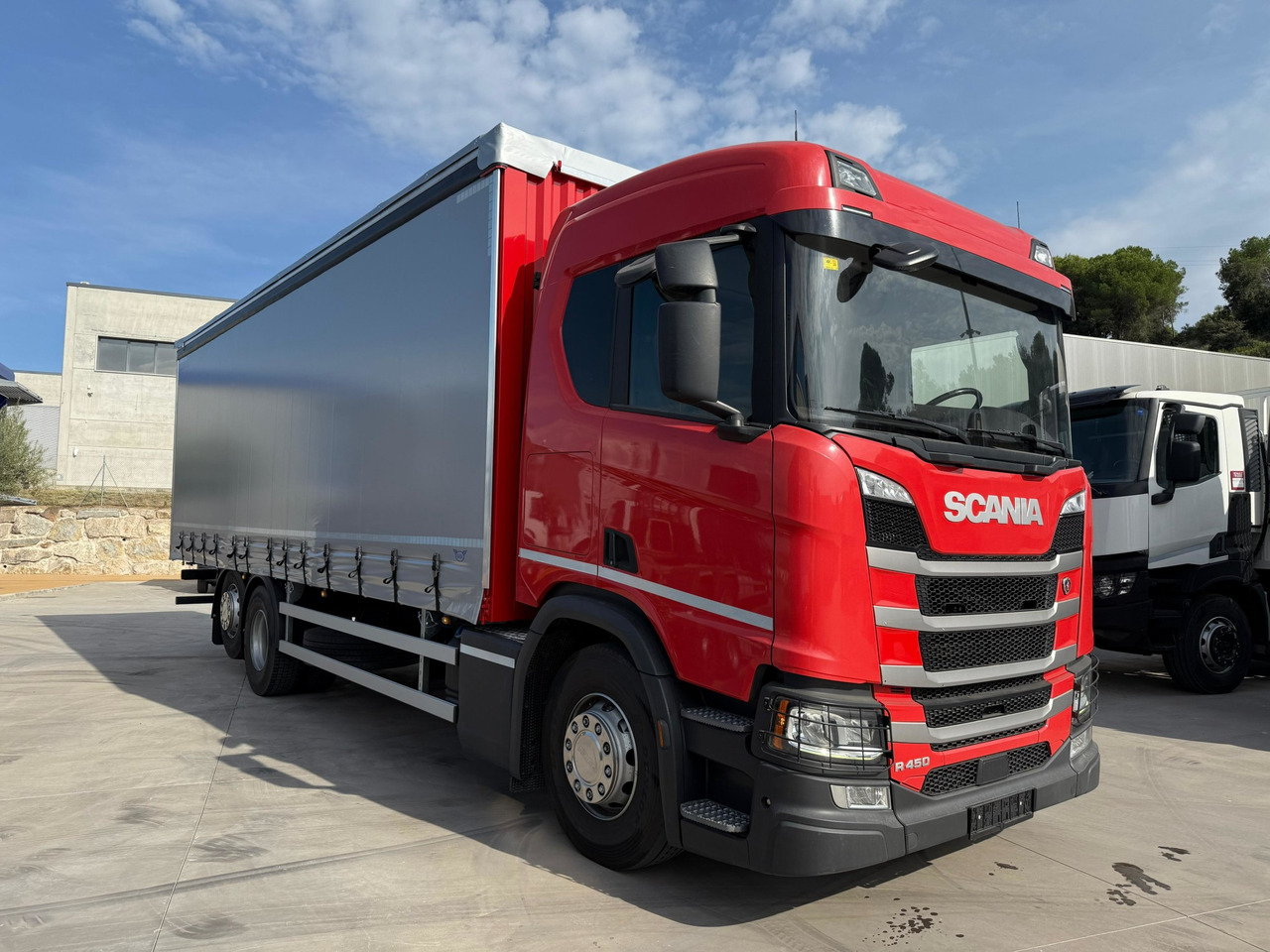 SCANIA R450 E6 (Tauliner) - Тентована вантажівка: фото 2 SCANIA R450 E6 (Tauliner) - Тентована вантажівка: фото 2