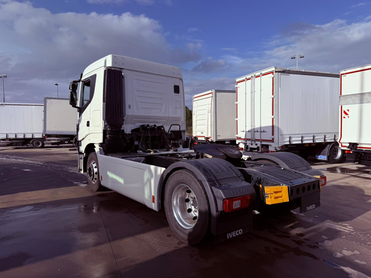 IVECO AS440 S TFP Stralis E6 (Tractor unit) - Тягач: фото 4 IVECO AS440 S TFP Stralis E6 (Tractor unit) - Тягач: фото 4