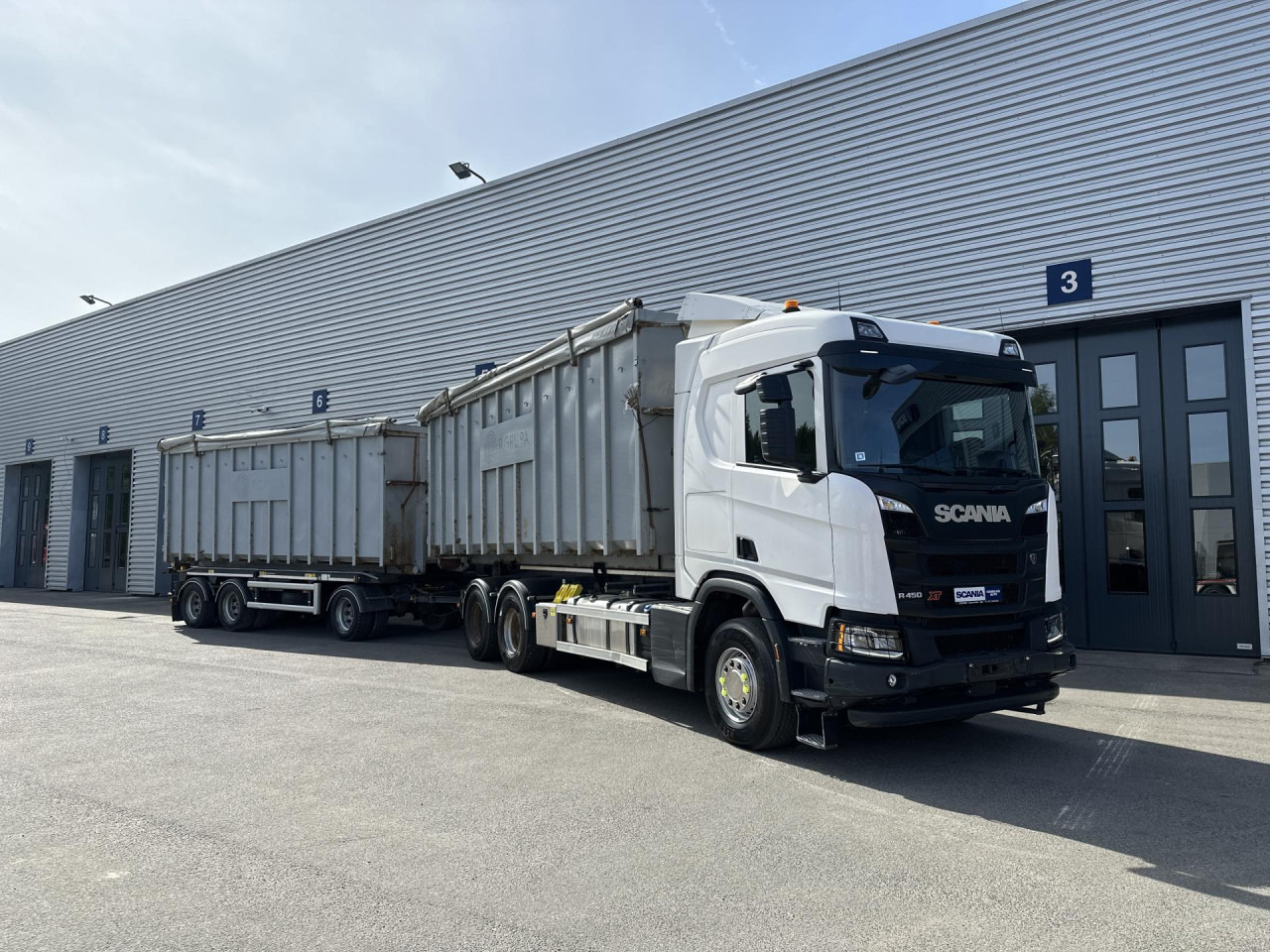 SCANIA R 450 B6x4HA - Вантажівка шасі: фото 1 SCANIA R 450 B6x4HA - Вантажівка шасі: фото 1