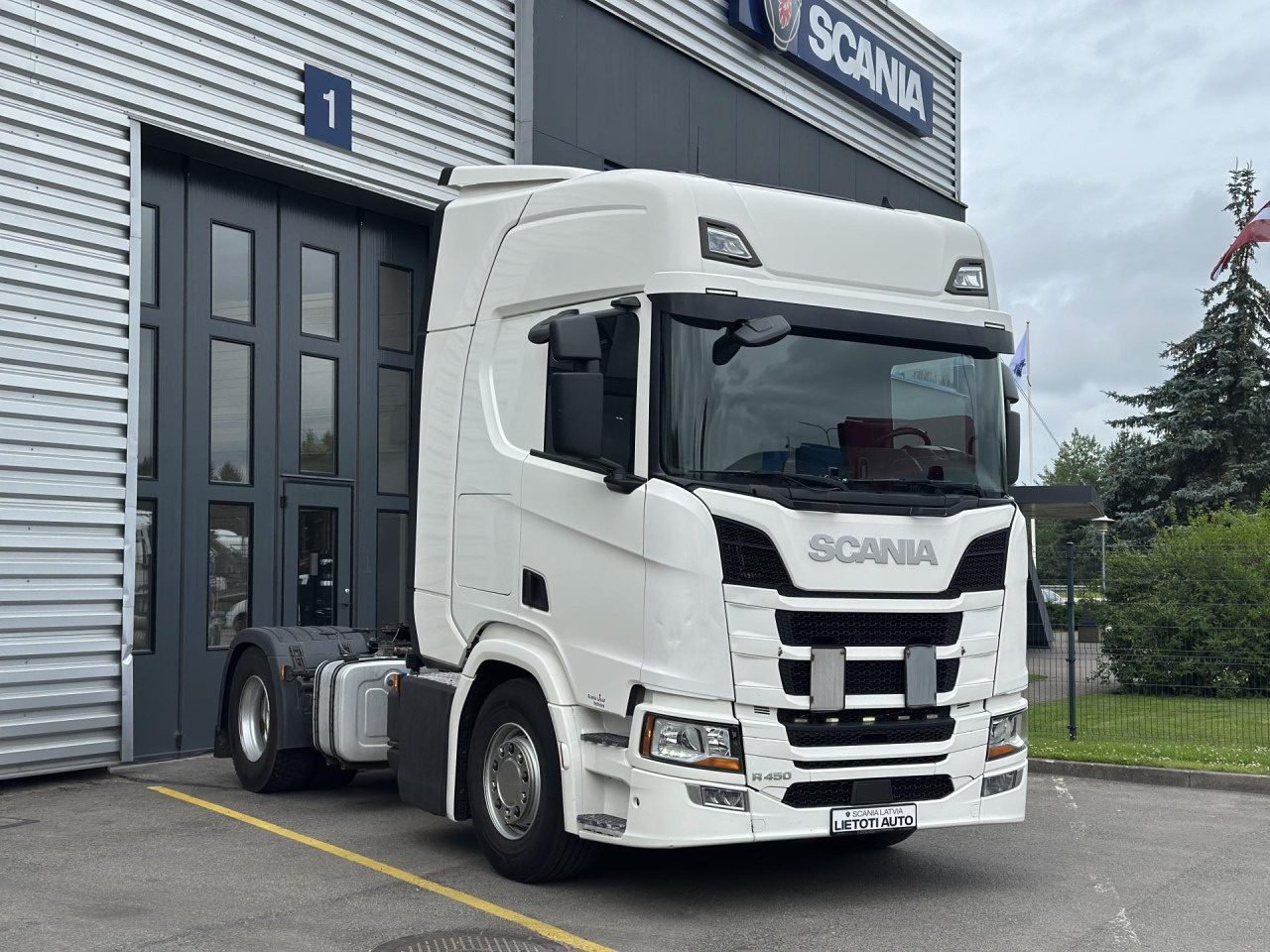 SCANIA R 450 A4x2NA - Тягач: фото 1 SCANIA R 450 A4x2NA - Тягач: фото 1