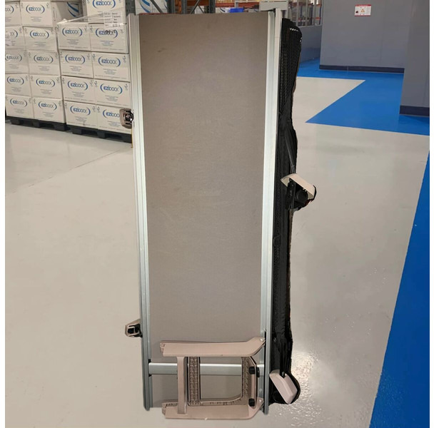 DAF Upper - Кабіна й інтер'єр: фото 1 DAF Upper - Кабіна й інтер'єр: фото 1