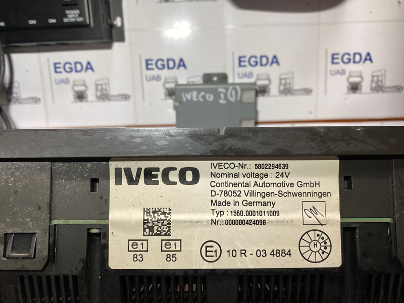 Iveco - Приладова панель: фото 2 Iveco - Приладова панель: фото 2