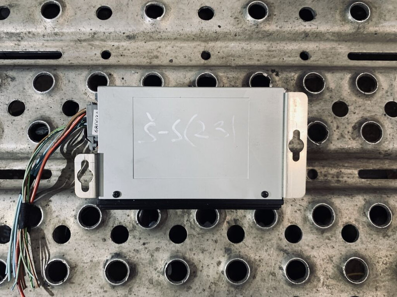 Iveco STRALIS - Блок управління: фото 4 Iveco STRALIS - Блок управління: фото 4