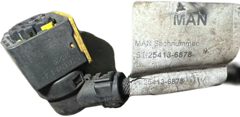 MAN - Кабелі/ Дроти: фото 3 MAN - Кабелі/ Дроти: фото 3