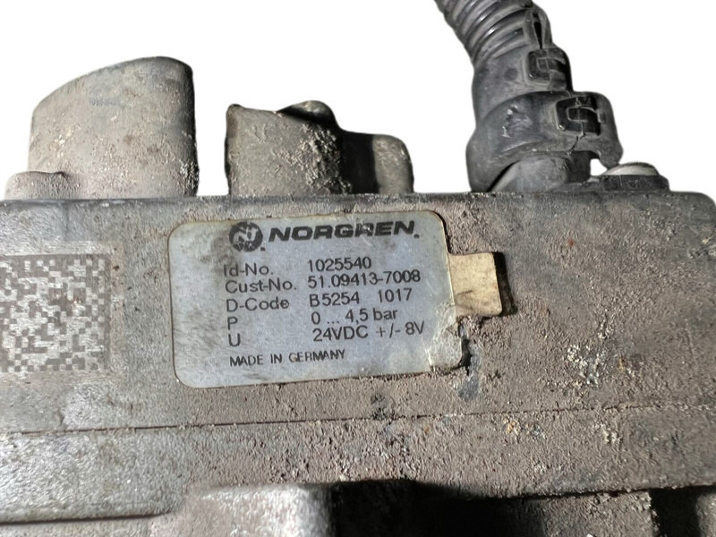 MAN - Двигун та запчастини: фото 4 MAN - Двигун та запчастини: фото 4