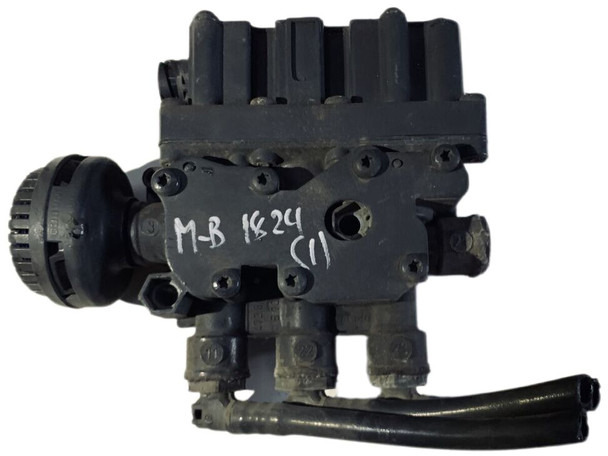 Mercedes-Benz 1824 - Клапан: фото 1 Mercedes-Benz 1824 - Клапан: фото 1