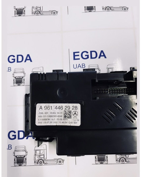 Mercedes-Benz ACTROS 6 (11) - Блок управління: фото 4 Mercedes-Benz ACTROS 6 (11) - Блок управління: фото 4