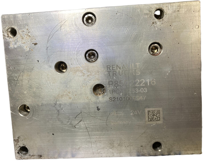 Renault - Вихлопна система: фото 2 Renault - Вихлопна система: фото 2